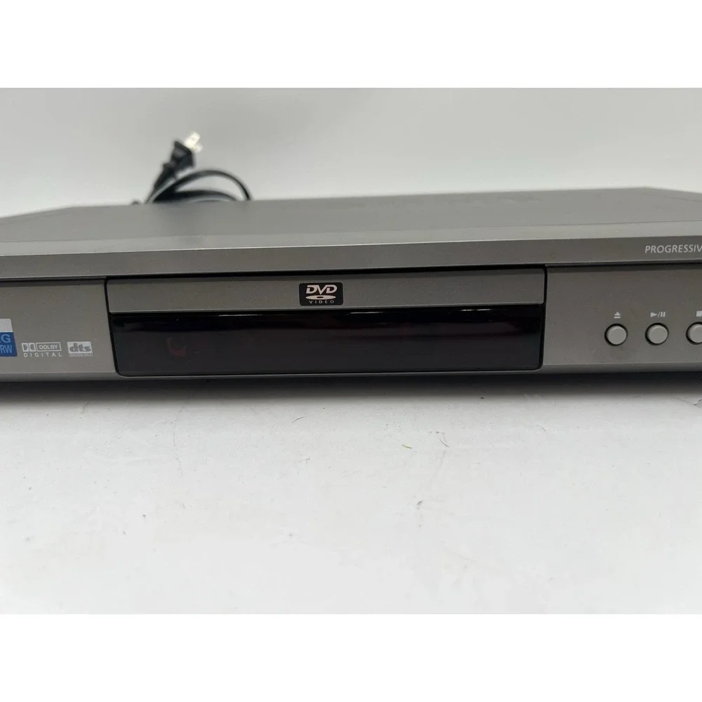 Samsung DVD-P231 DVD Player Tested Working w/ Extra Long RCA AV Cable